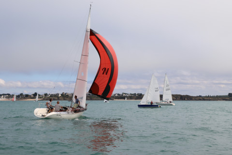 Aquarelle(les Voiles d'Emeraude) le 05 aout à 11h